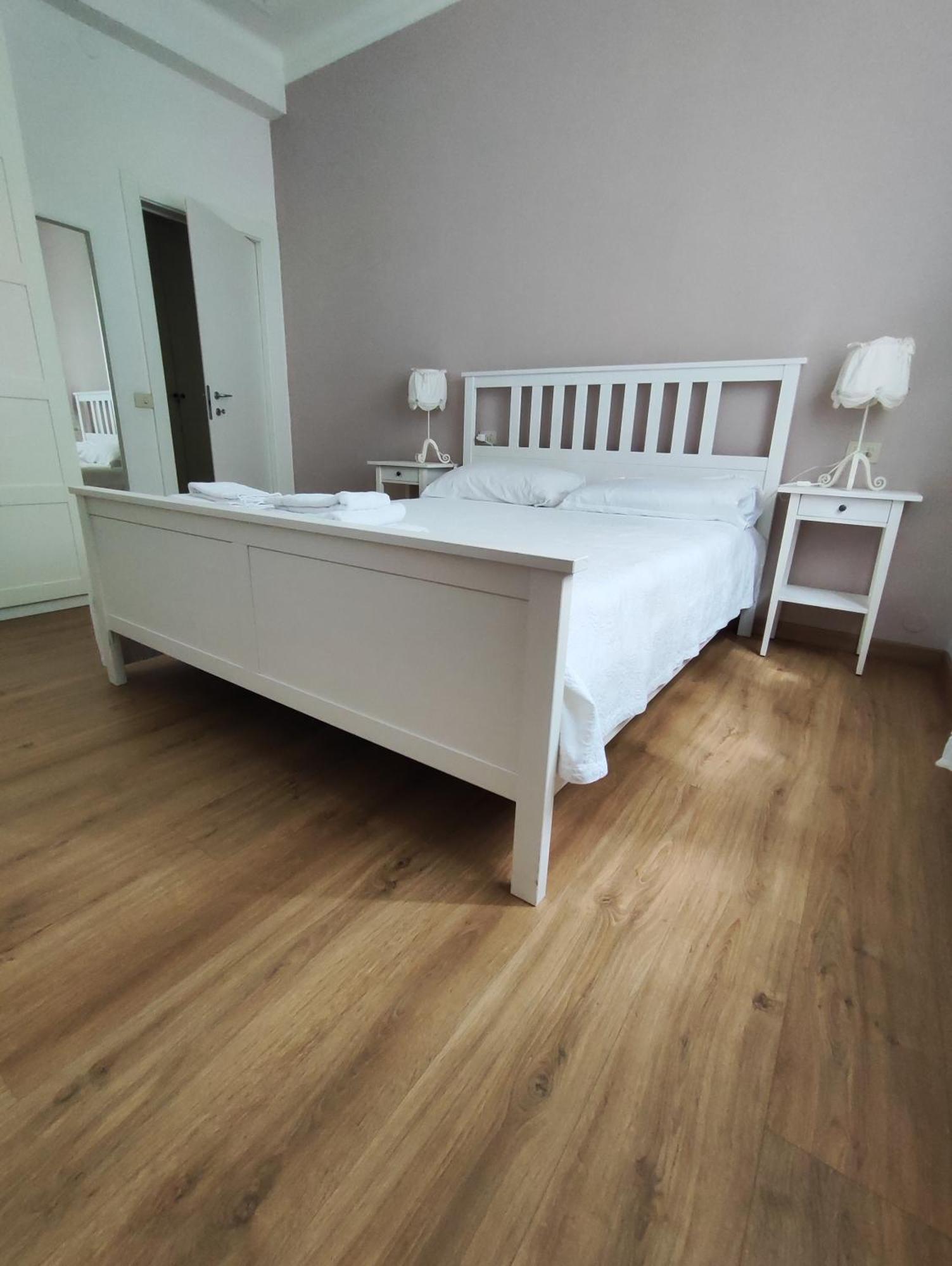 Apartment La Casa Bianca